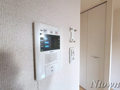 【収納】 | プレサンス金山グリーンパークス | 便利な収納スペースです