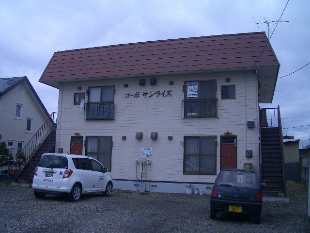 コーポサンライズの外観