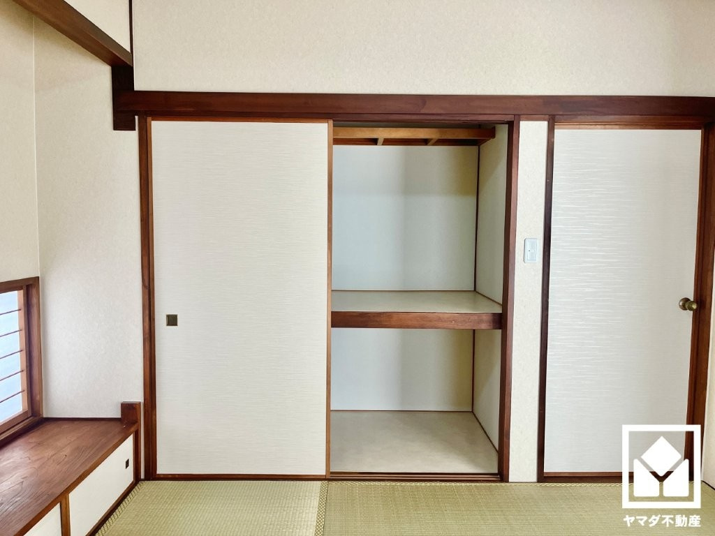 京田辺市花住坂３丁目の収納