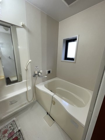 ソレイユ2号の浴室