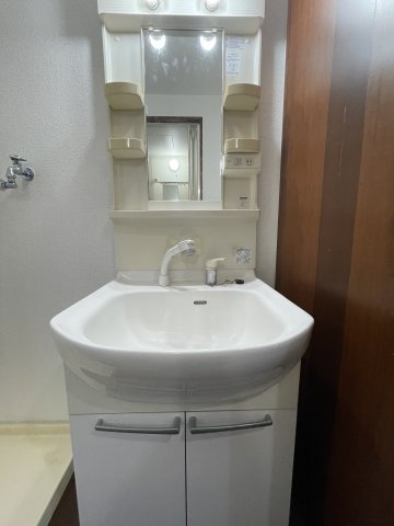 ソレイユ2号の独立洗面台