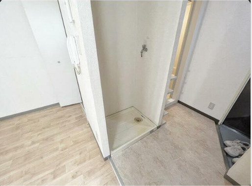 KTハウスの玄関