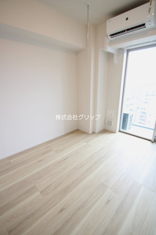 ブランシエスタ横浜高島町の洋室