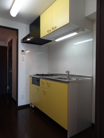 ソル・ド・中呉服のキッチン