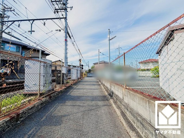 大津市本丸町の前面道路含む現地写真|11月7日　現地写真更新