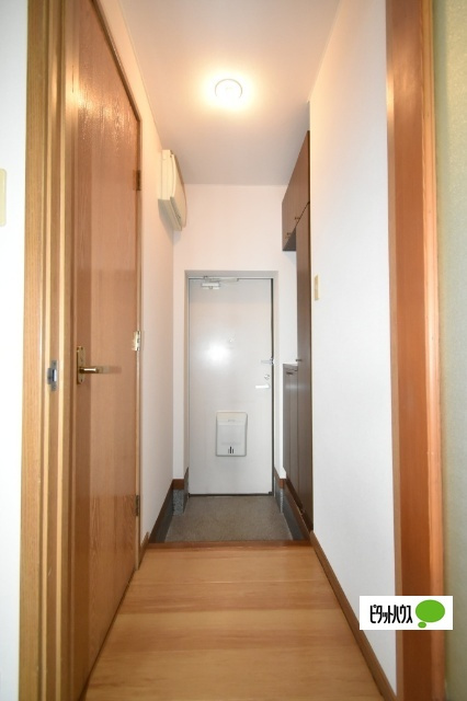 ドルフ天神の玄関