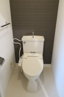 【トイレ】 | グランドハイツ野中 | 温水洗浄便座