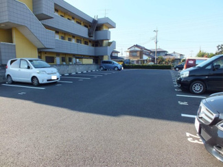 【駐車場】 | リエス小山間々田