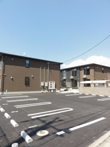 ツインズグレース　Ａの駐車場