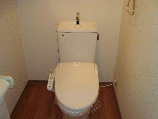 ラ・メールガーデンのトイレ|シャワー付トイレ