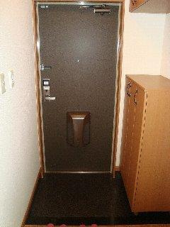 ラ・メールガーデンの玄関|シューズボックス付