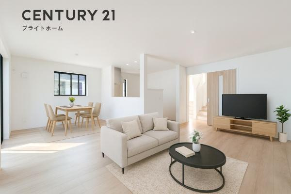 横浜市戸塚区上矢部町の新築一戸建の居間・リビング|自慢したくなるリビング！
形も良く家具の配置にも困りません。
※家具はCGの参考レイアウトです。