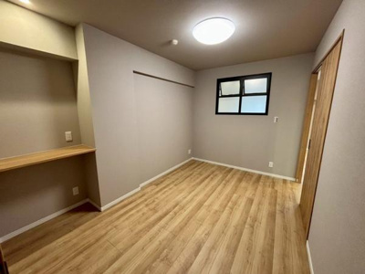 【洋室】 | 草加ガーデンハイツA棟 | ●洋室5.9帖●