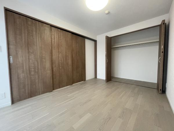 【洋室】 | ガーデンハイツ藤が丘 | スライドウォールで仕切れてとても便利です！