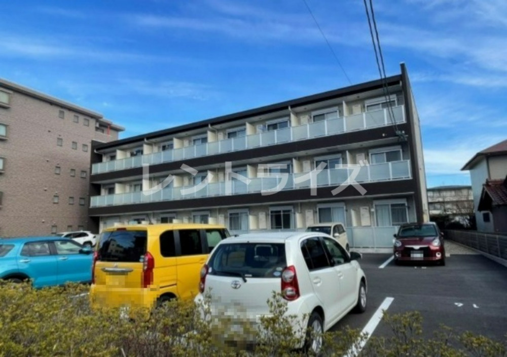 リコルテ　ヴェルソーの駐車場