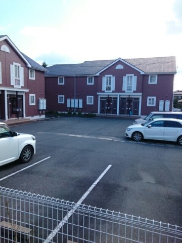 メルヴェイユ－ＳＡＫＵＲＡ．Ｄの駐車場