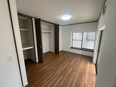 【洋室】 | 旭区中白根戸建て