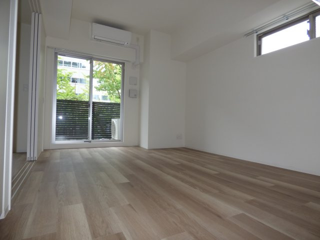 大阪市西区阿波座１丁目の賃貸マンションの居間・リビング