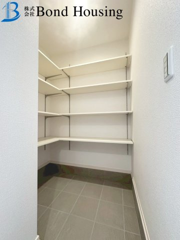 オール電化住宅　大久保町八木　新築限定1棟の収納