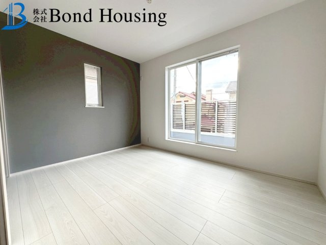 オール電化住宅　大久保町八木　新築限定1棟の洋室