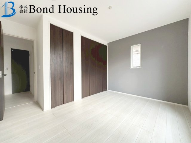 オール電化住宅　大久保町八木　新築限定1棟の洋室