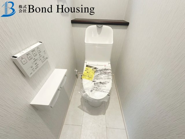 オール電化住宅　大久保町八木　新築限定1棟のトイレ