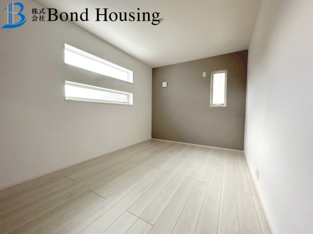 オール電化住宅　大久保町八木　新築限定1棟の洋室