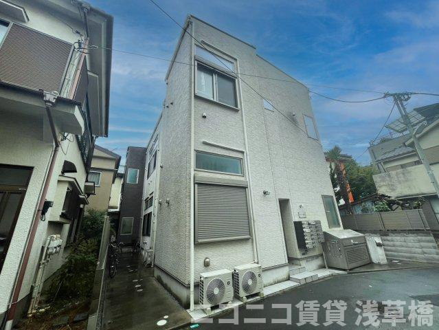 フォース新小岩