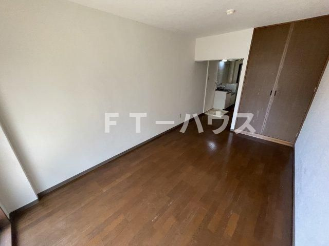 ヴィラ・パンテオンの居間・リビング