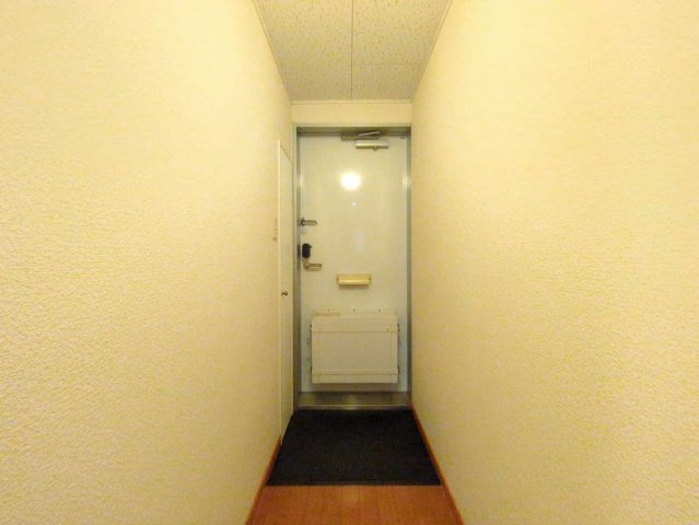 レオパレスＭＡＴＳＵＤＡの玄関