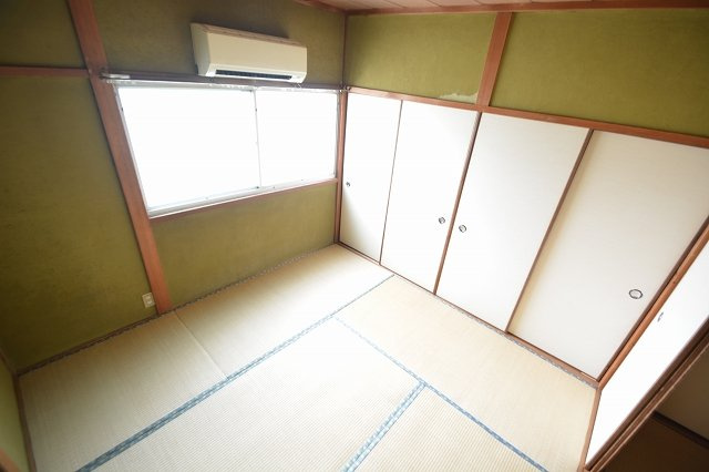 白浜町神田貸戸建の和室