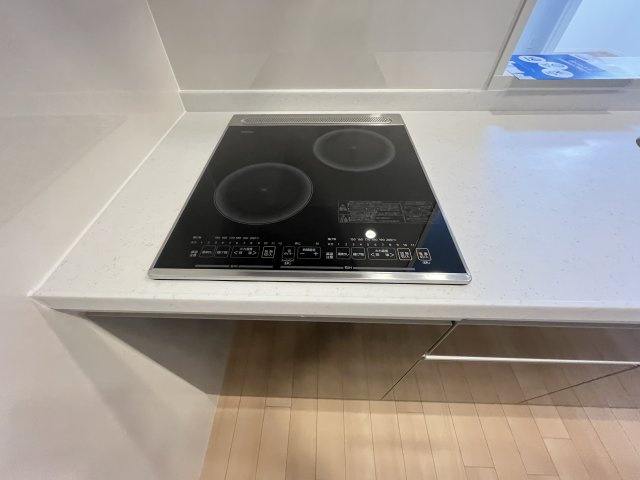 ベントルナータの内装|床材（イメージ）