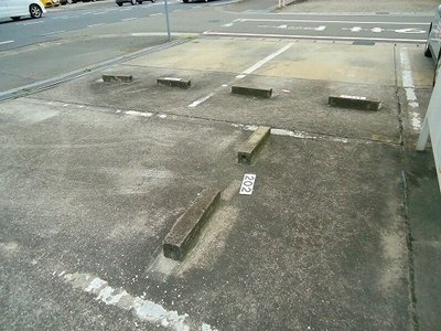 メゾン・ドゥ・リブの駐車場