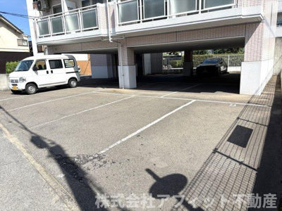 【駐車場】 | Yマンション