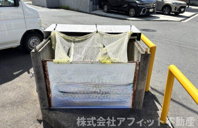 【その他】 | Yマンション | 敷地内ゴミ置き場