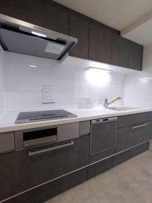 【キッチン】 | 東急ドエル・スカイマークタワー川口 | コンパクトなキッチンで掃除もラクラク