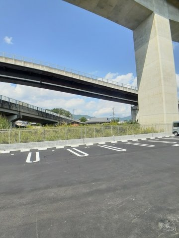 【駐車場】 | 駐車スペースもあります