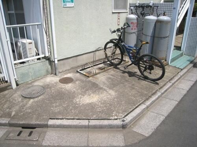 【その他共用部分】 | ライフコート | 駐輪場です