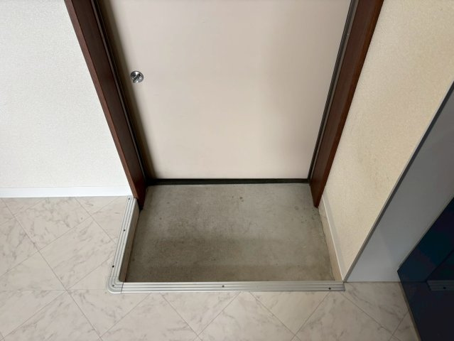 吉川屋ビル|名古屋市の賃貸ならMy賃貸の玄関|吉川屋ビル