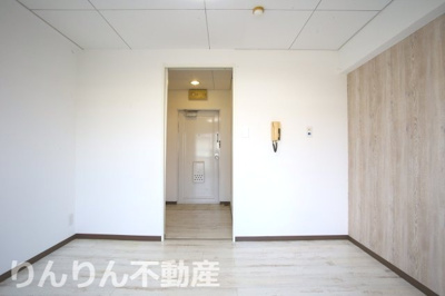 【居間・リビング】 | ニューDKハイツ | ゆったりとした居間です