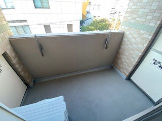 アクロス神戸住吉ステーションフロントのバルコニー
