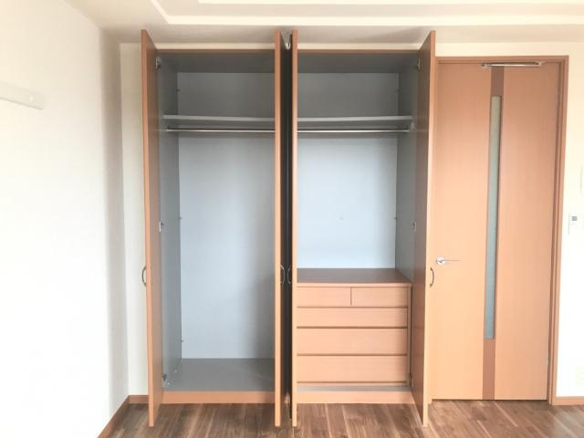 イーストピアの収納|クローゼット（イメージ）