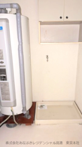 飯能マンションB棟のその他|室内洗濯機置き場
