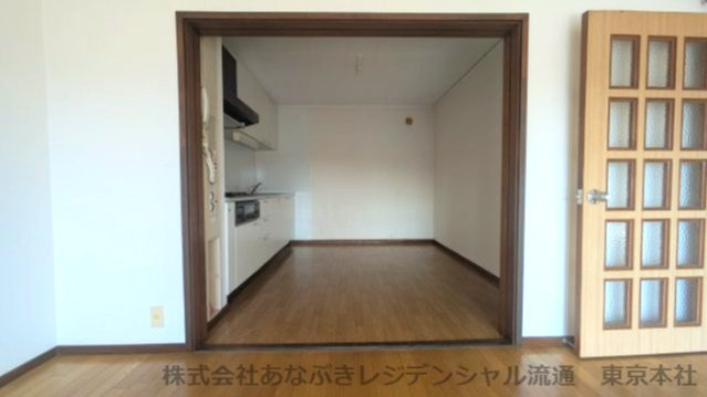 飯能マンションB棟のキッチン
