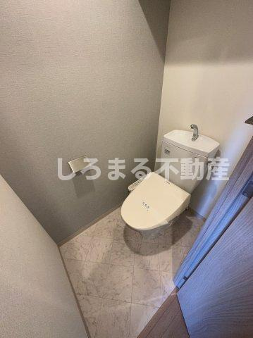 スプランディッド九条駅前のトイレ