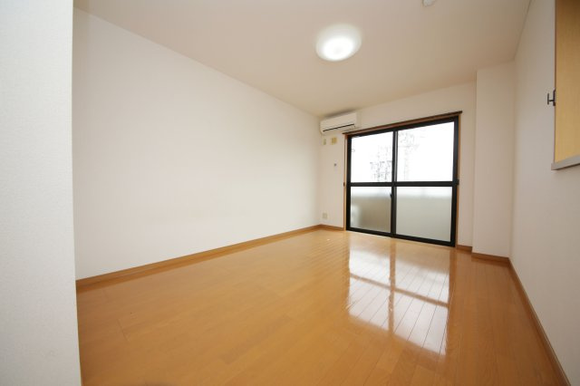 コスモなかねの内装