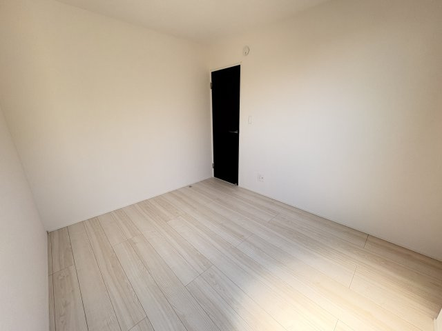 神戸市垂水区神陵台8丁目新築戸建の洋室