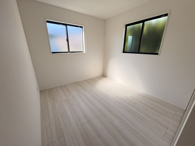 神戸市垂水区神陵台8丁目新築戸建の洋室