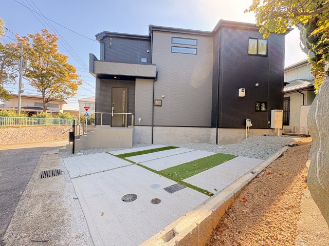 神戸市垂水区神陵台8丁目新築戸建の駐車場