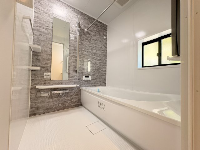 神戸市垂水区神陵台8丁目新築戸建の浴室